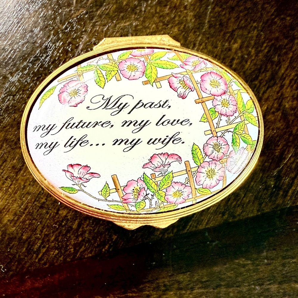 VTG Halcyon Days “My Past My Future” Blue Enamel Trinket Box Gold Trim, Floral